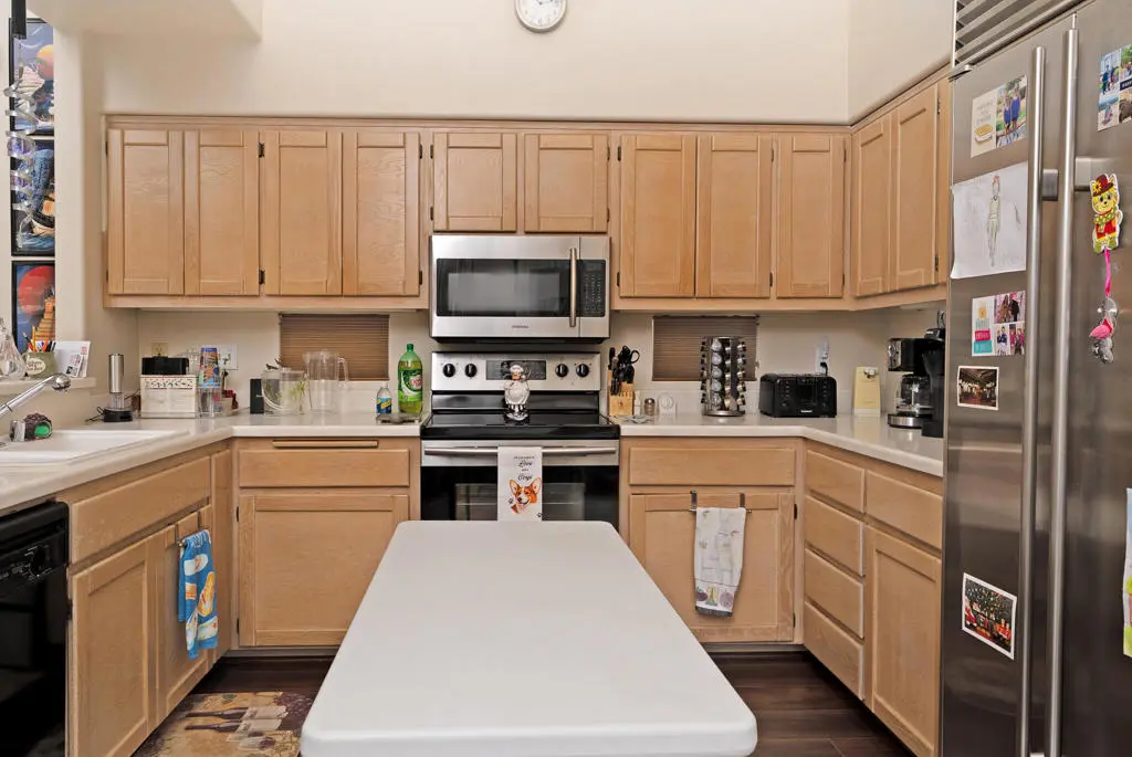 Residential Lease for rent at 29521 E Trancas Drive, Cathedral City, Riverside County, CA featuring 2 beds and 3 baths