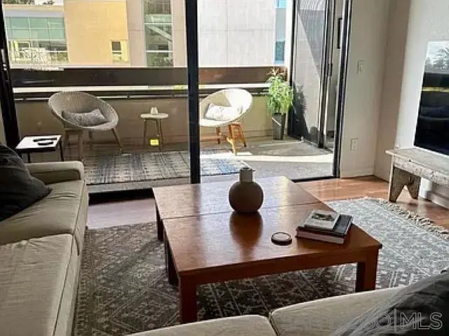 Condominium for sale at 376 Center St 304, Chula Vista, CA featuring 2 beds and 2 baths