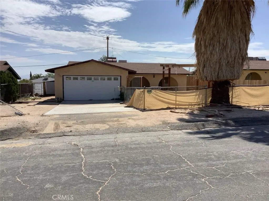 5645 Cahuilla Avenue, 29 Palms, CA — listing photo 1