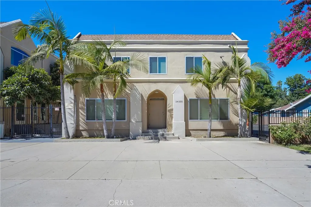 14335 Hamlin Street, Van Nuys, CA — listing photo 1