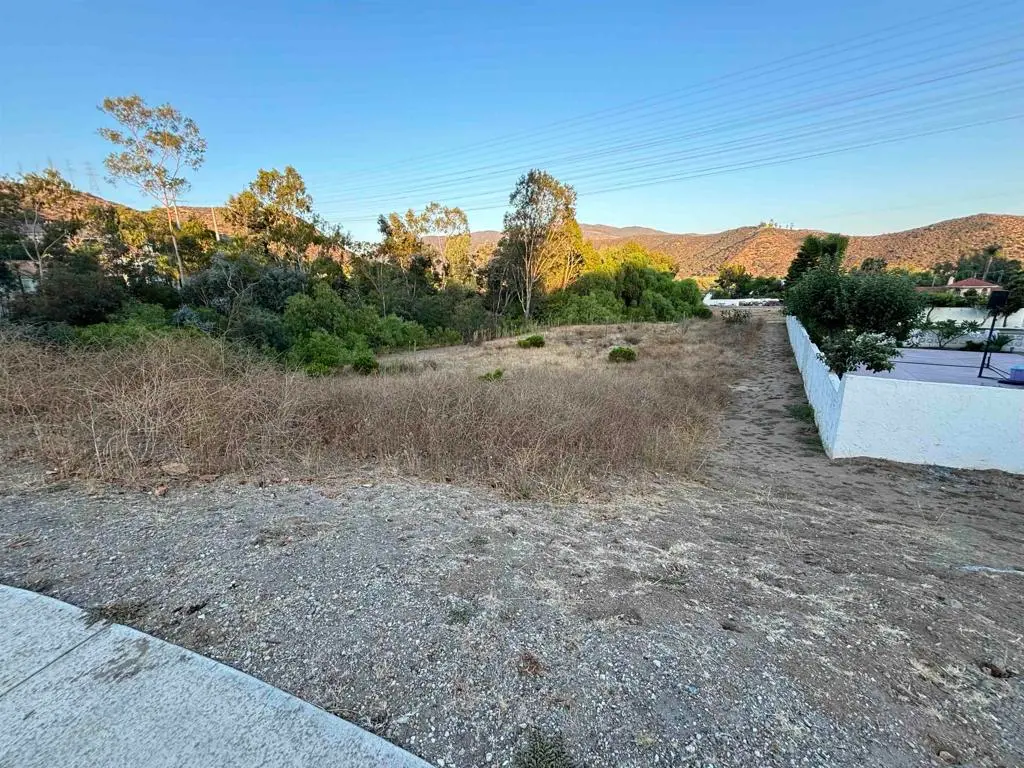 1819 Lola Lane, El Cajon, CA — listing photo 1