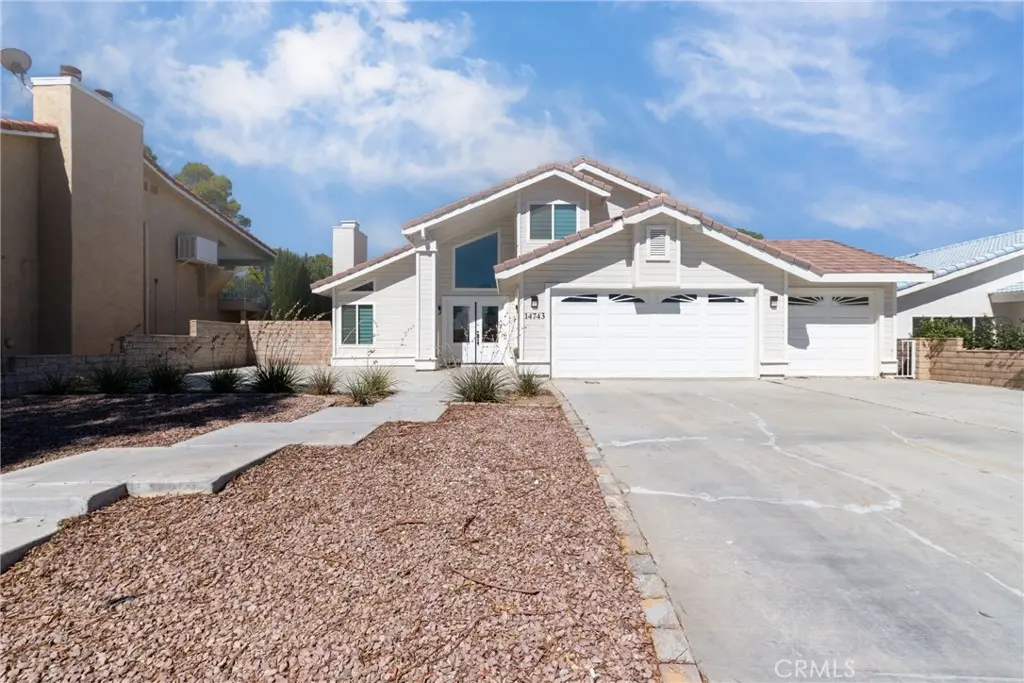14743 BLUE GRASS Drive, Helendale, CA — listing photo 1