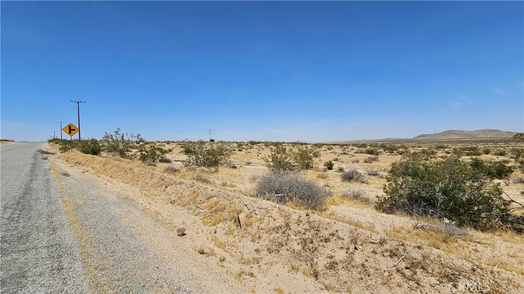 1 Buckhorn Trail, Helendale, CA — listing photo 1