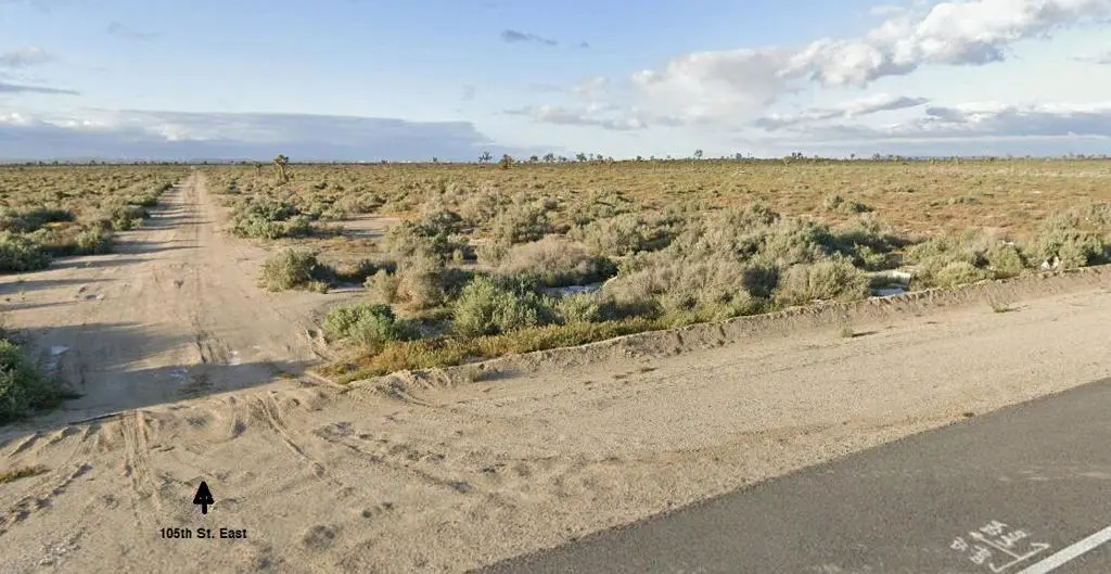 107 th Street East & Avenue D 4, Lancaster, CA — listing photo 1