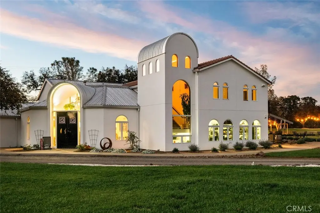 Mixed Use for sale at 6237 Cohasset Road, Chico, CA featuring 2 beds and 4 baths