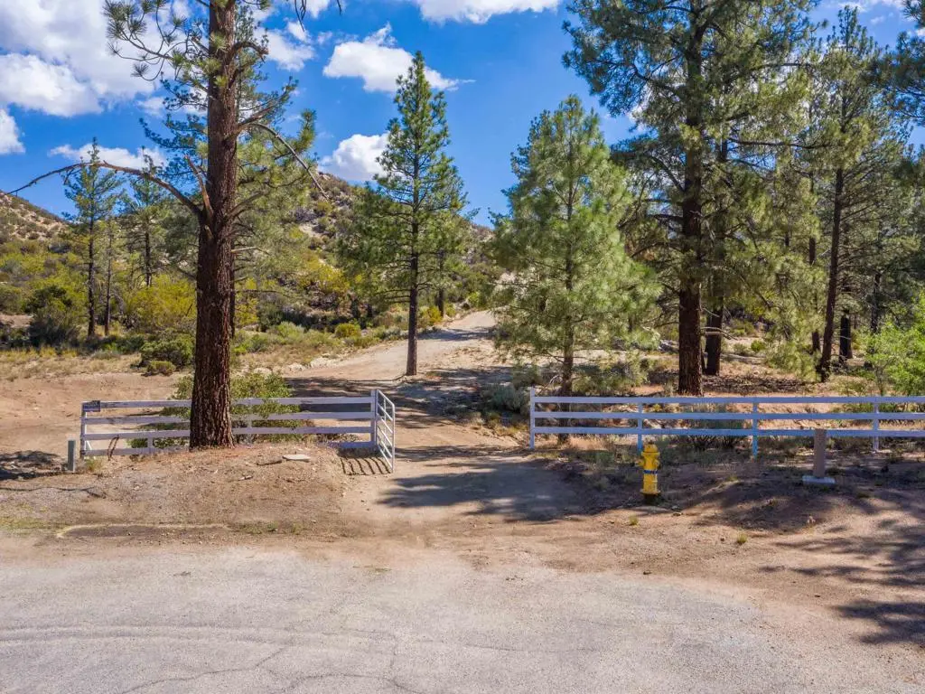 60833 Table Mountain Rd, Mountain Center, CA — listing photo 1