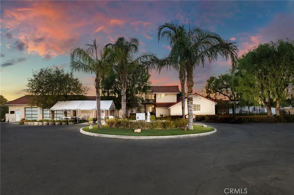 10262 Sierra Highway, Agua Dulce, CA — listing photo 1
