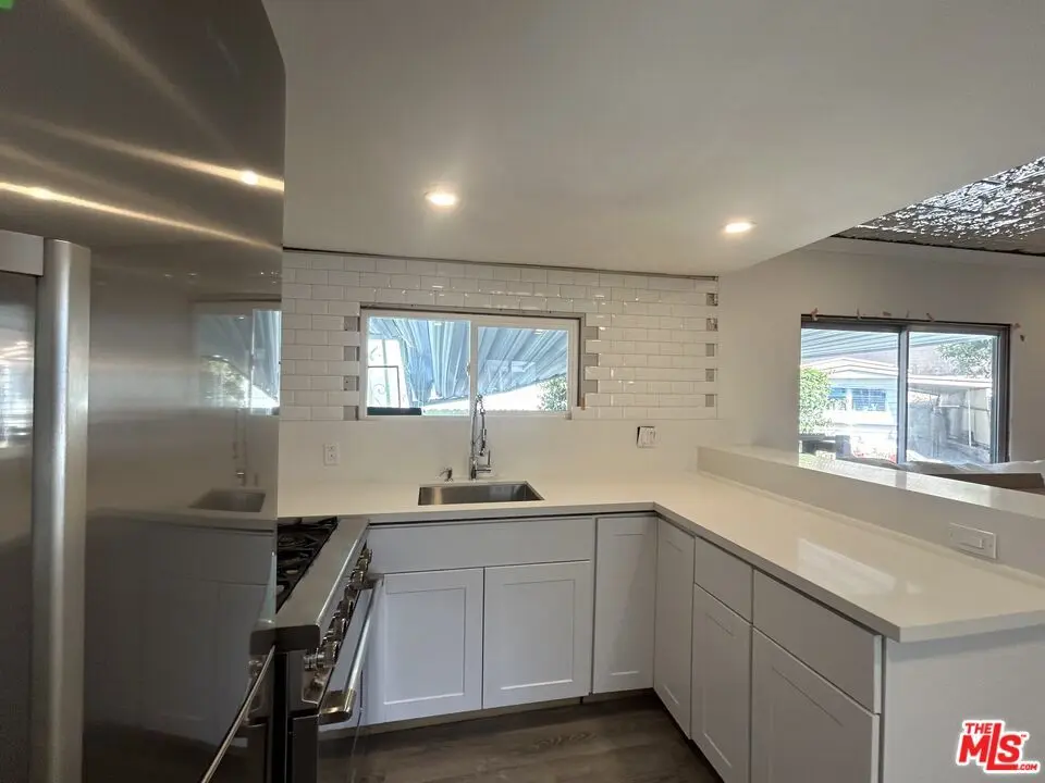 16321 Pacific Coast Highway 41, Pacific Palisades, CA — listing photo 1
