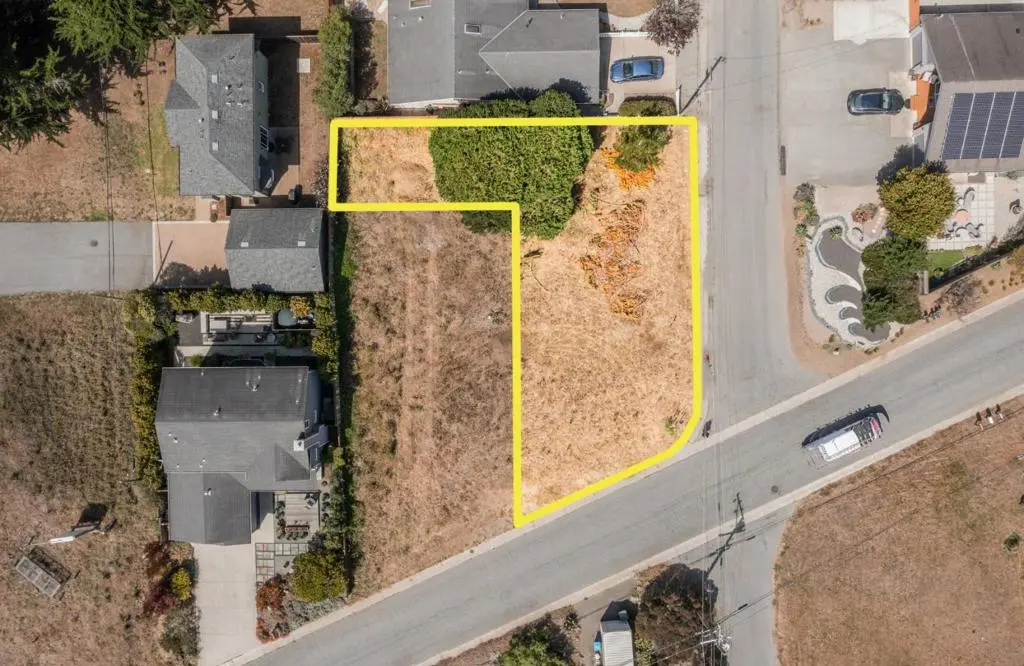 0 037-183-110, Moss Beach, CA — listing photo 1