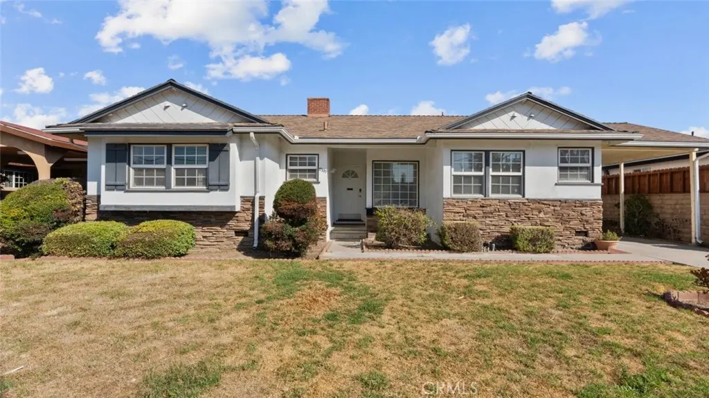 19349 Friar Street, Tarzana, CA — listing photo 1