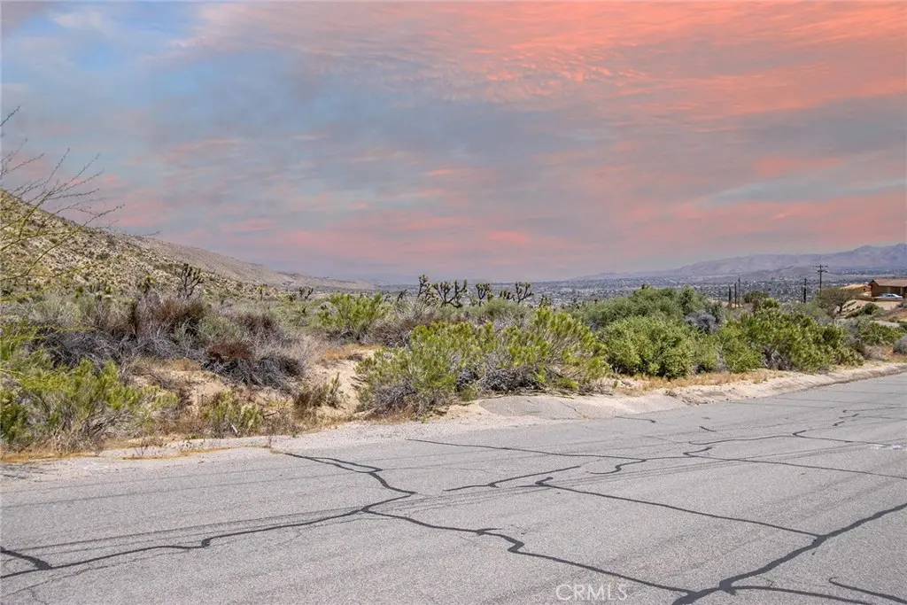 54129 Pinon Drive, Yucca Valley, CA — listing photo 1