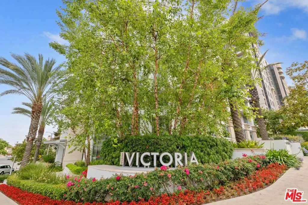 Residential Lease for rent at 10700 Wilshire Boulevard 208, Los Angeles, Los Angeles County, CA featuring 1 bed and 1 bath