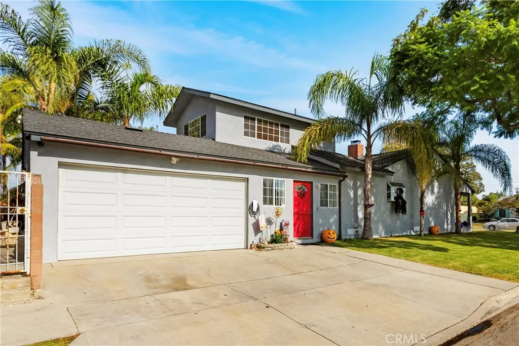10431 Lesterford Avenue, Downey, CA — listing photo 1
