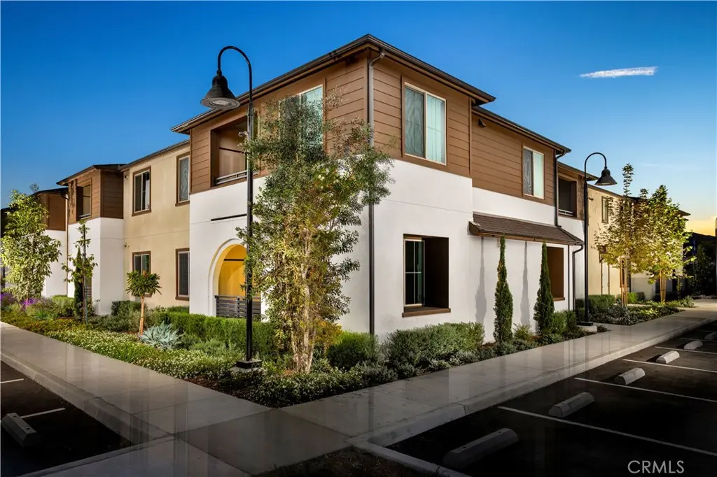 9001 Cerise Lane 109, Cypress, CA — listing photo 1