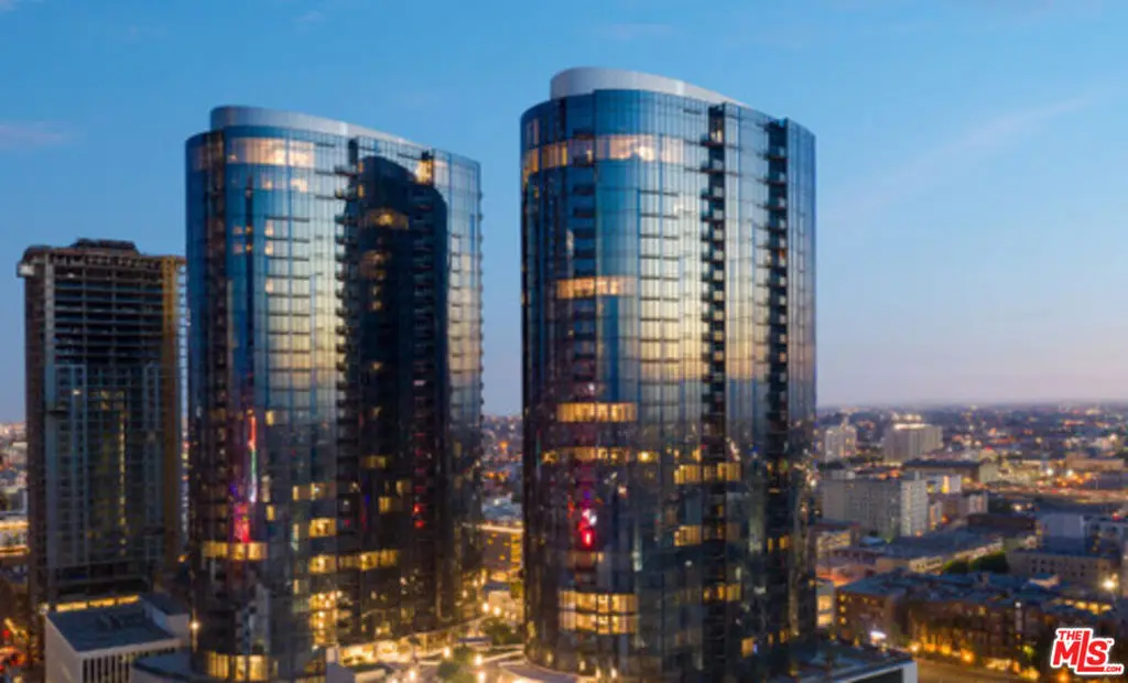 Residential Lease for rent at 1200 S FIGUEROA Street E1707, Los Angeles, Los Angeles County, CA featuring 1 bed and 1 bath