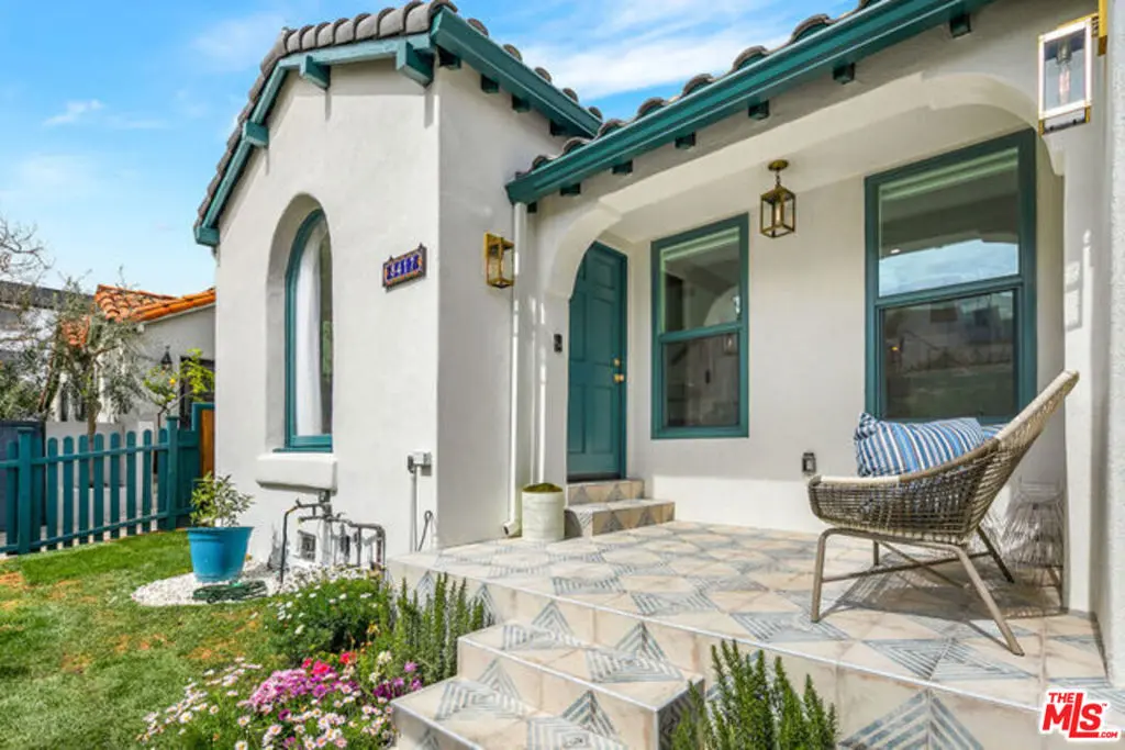 Residential Lease for rent at 8417 W 1st Street, Los Angeles, Los Angeles County, CA featuring 2 beds and 2 baths