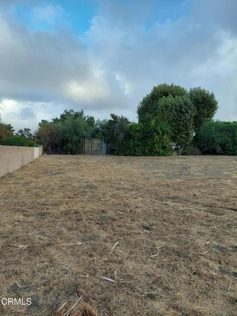 2025 Royal Avenue, Simi Valley, CA — listing photo 1