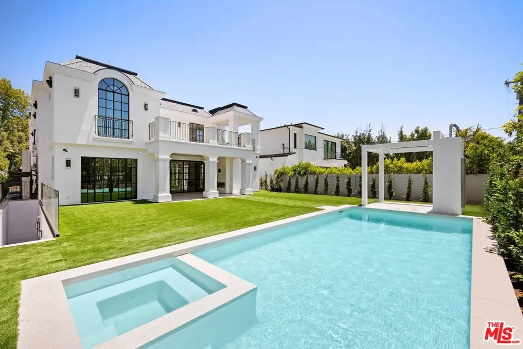 Single Family Residence for sale at 155 N Anita Avenue, Los Angeles, CA featuring 6 beds and 9 baths