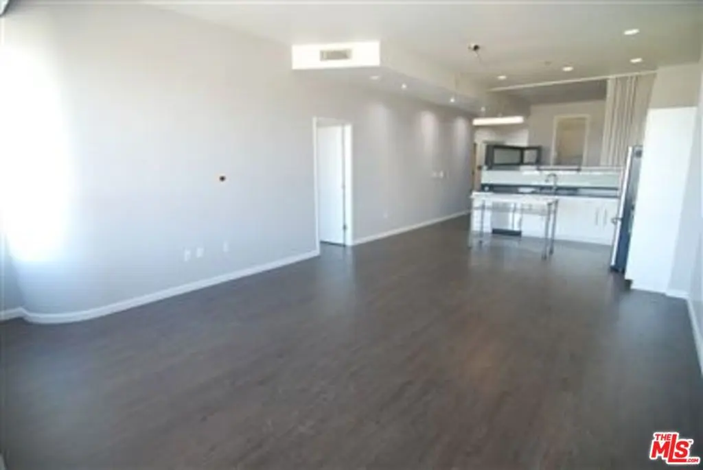 Condominium for rent at 1100 WILSHIRE 3404, Los Angeles, CA featuring 2 beds and 2 baths