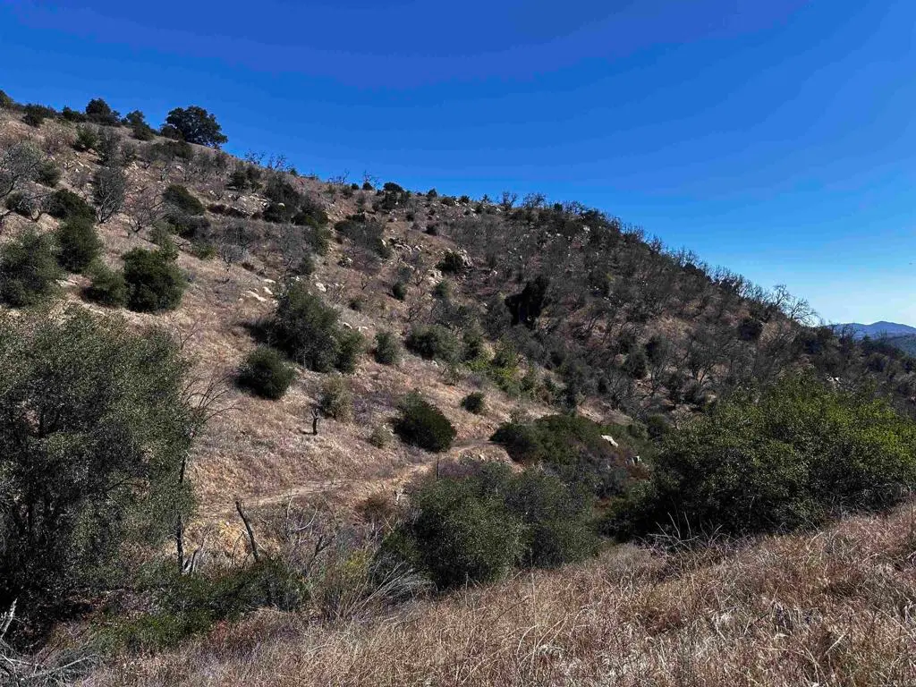 40 Oak Glen Road, Valley Center, CA — listing photo 1