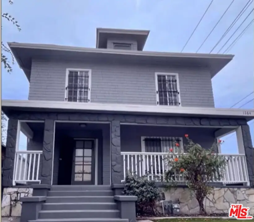 Residential Lease for rent at 1284 W 38th Street, Los Angeles, Los Angeles County, CA featuring 6 beds and 3 baths
