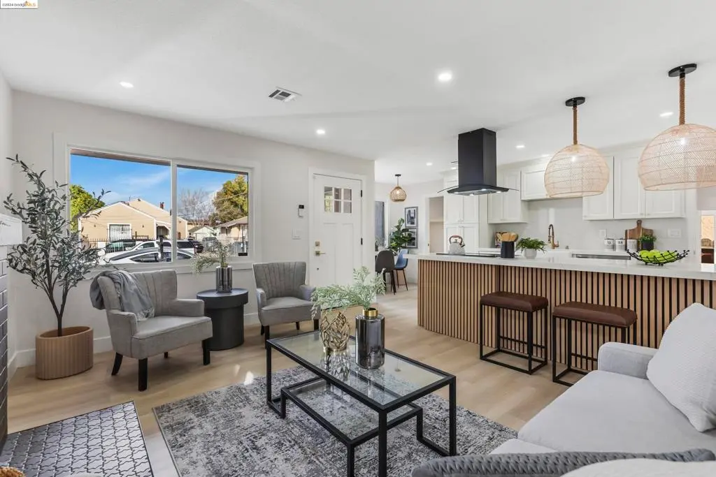 Single Family Residence for sale at 1374 62Nd Ave, Oakland, CA featuring 3 beds and 2 baths