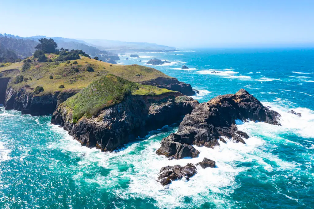 50500 Buckhorn Cove Road E, Little River, CA — listing photo 1