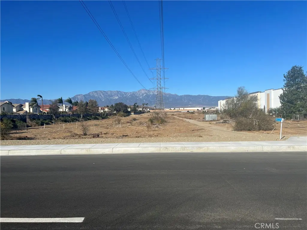 11130 E Riverside Drive, Ontario, CA — listing photo 1