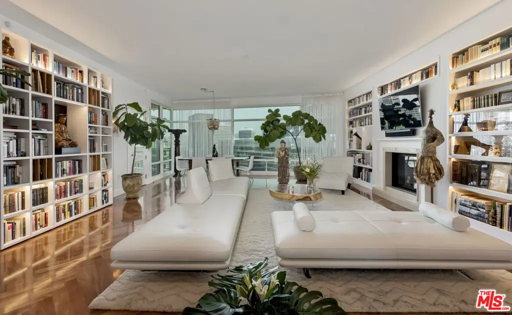 Condominium for sale at 1 W Century Drive 17C, Los Angeles, CA featuring 3 beds and 4 baths