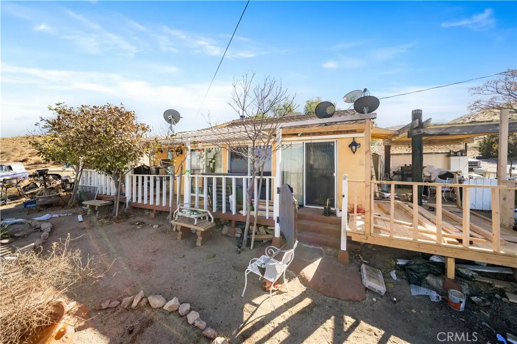1850 Katee Lane, Palmdale, CA — listing photo 1