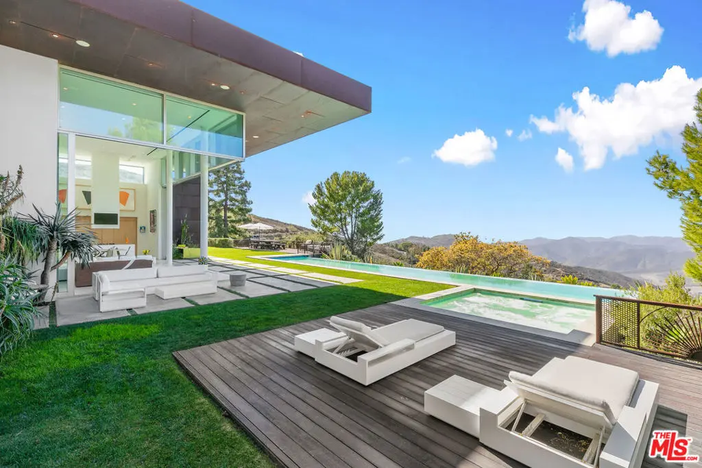 Residential Lease for rent at 9200 Cotharin Road, Malibu, Los Angeles County, CA featuring 6 beds and 9 baths