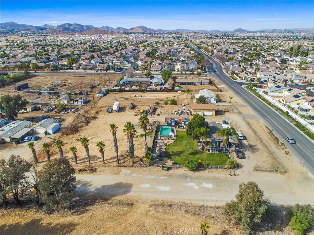 Single Family Residence for sale at 30525 Old Windmill Road, Menifee, CA featuring 2 beds and 2 baths