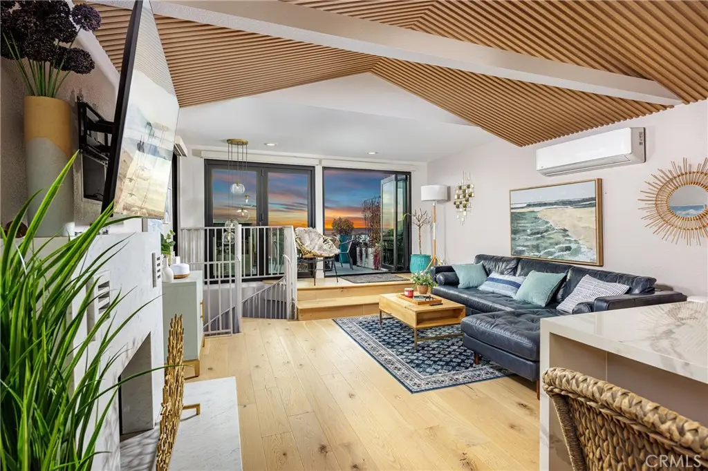 Single Family Residence for rent at 32146 Coast Hwy, Laguna Beach, CA featuring 3 beds and 2 baths