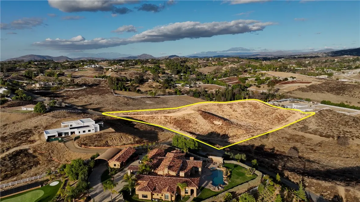 33319 Linda Rosea Road, Temecula, CA — listing photo 1