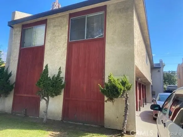 Triplex for sale at 6140 Orange Avenue, Long Beach, CA featuring 7 beds and 4 baths