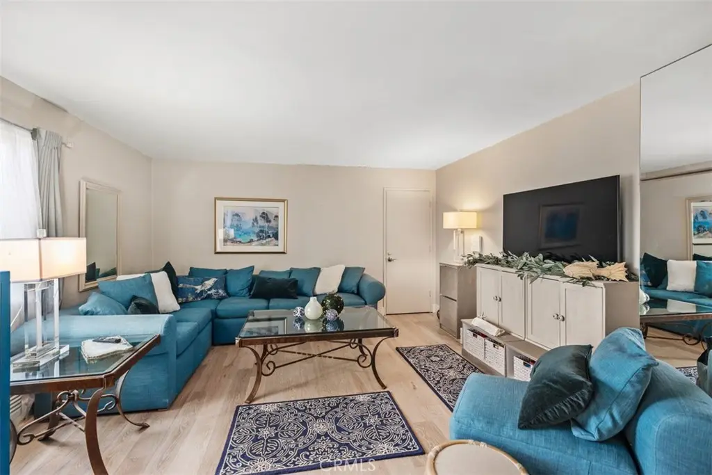 Condominium for rent at 3242 San Amadeo 2B, Laguna Woods, CA featuring 1 bed and 1 bath