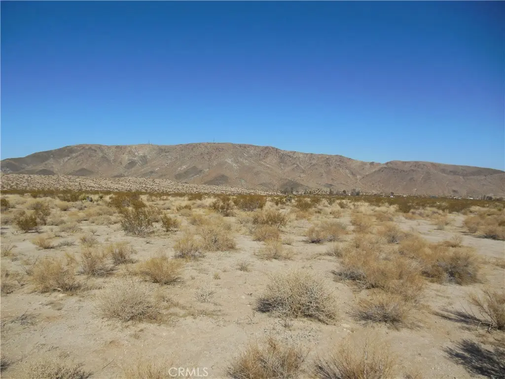 4119 29 Palms Hwy @ Lee Rd, Joshua Tree, CA — listing photo 1