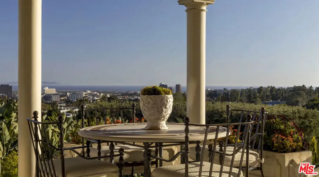Single Family Residence for sale at 729 Bel Air Road, Los Angeles, CA featuring 9 beds and 20 baths