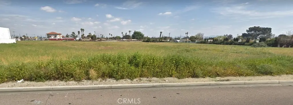8147 Cypress Ave, Fontana, CA — listing photo 1