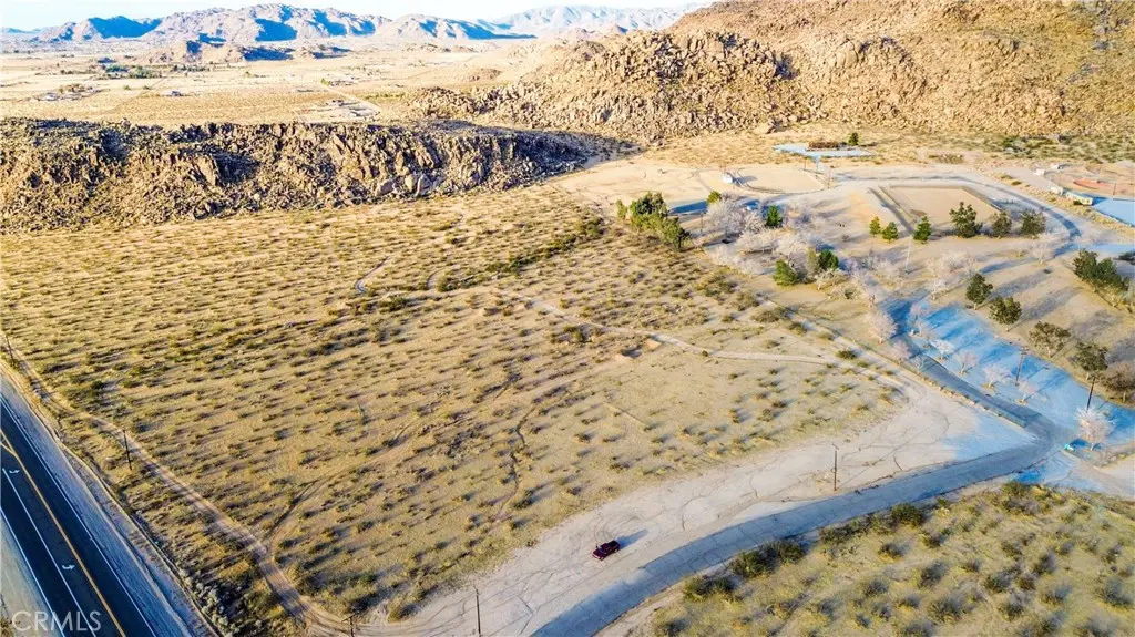 2 Highway 18, Apple Valley, CA — listing photo 1