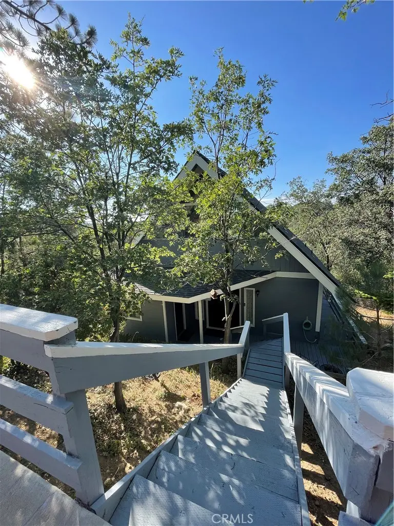 1446 Sequoia, Lake Arrowhead, CA — listing photo 1