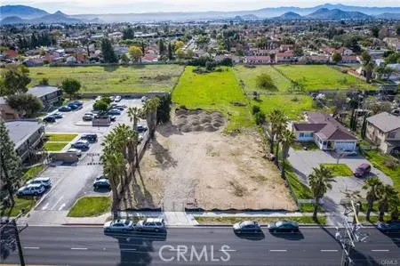 405 W Merrill Avenue, Rialto, CA — listing photo 1