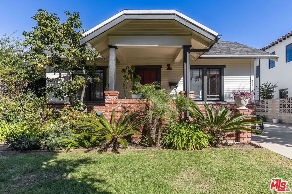 2324 Louella Avenue, Venice, CA — listing photo 1
