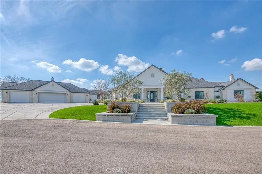 Single Family Residence for sale at 18300 Watts Valley Road, Sanger, CA featuring 4 beds and 4 baths