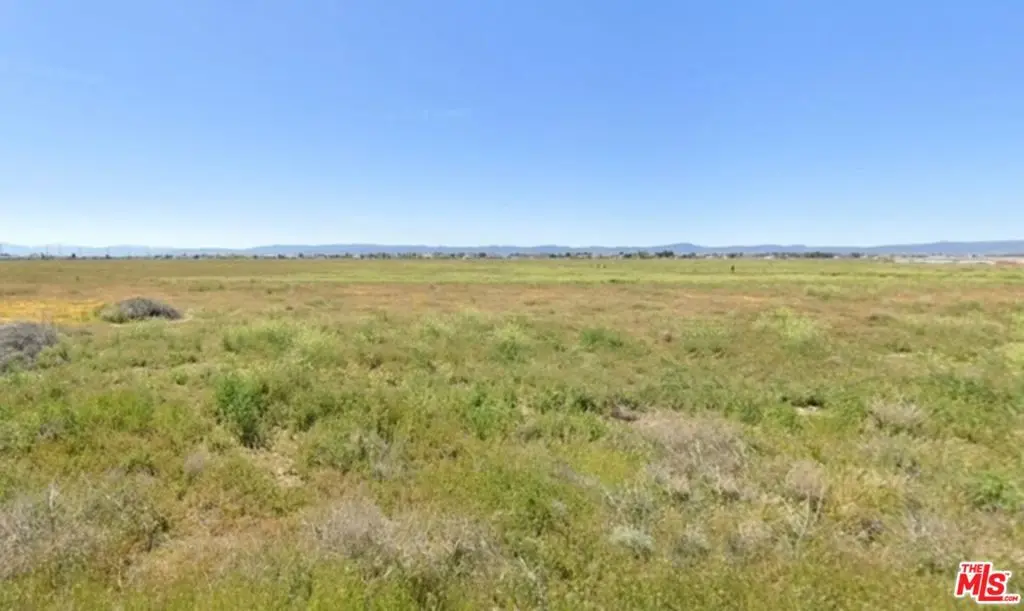 7208 Gaskell Road, Rosamond, CA — listing photo 1