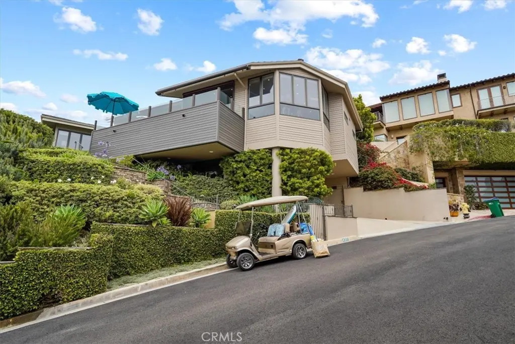 Single Family Residence for rent at 437 Emerald Bay, Laguna Beach, CA featuring 3 beds and 3 baths