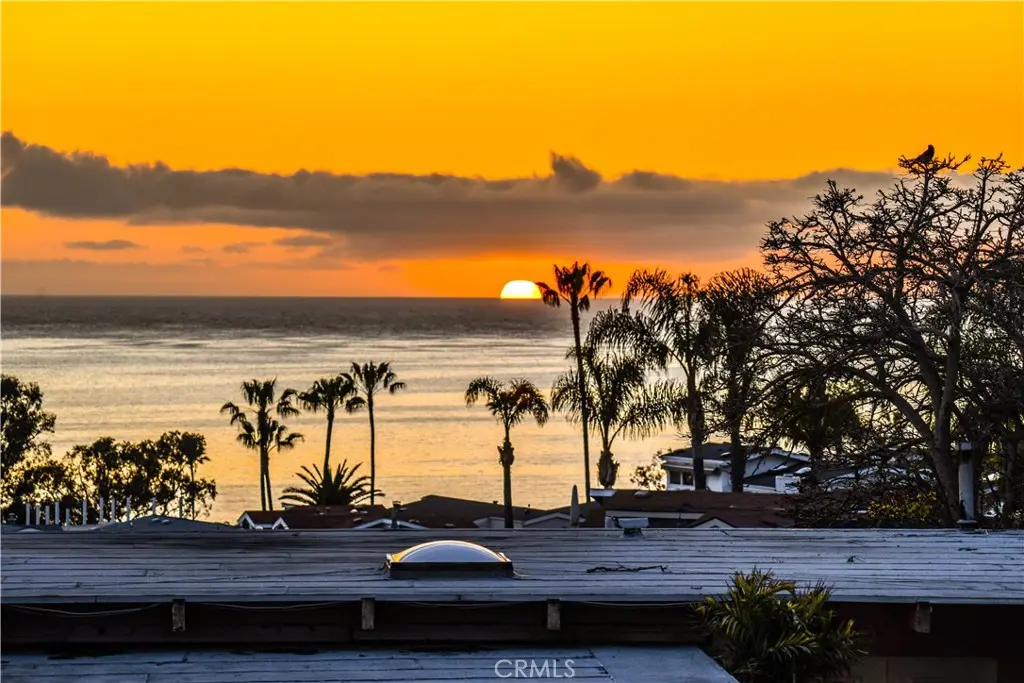 Single Family Residence for rent at 30722 Marilyn Drive, Laguna Beach, CA featuring 3 beds and 3 baths
