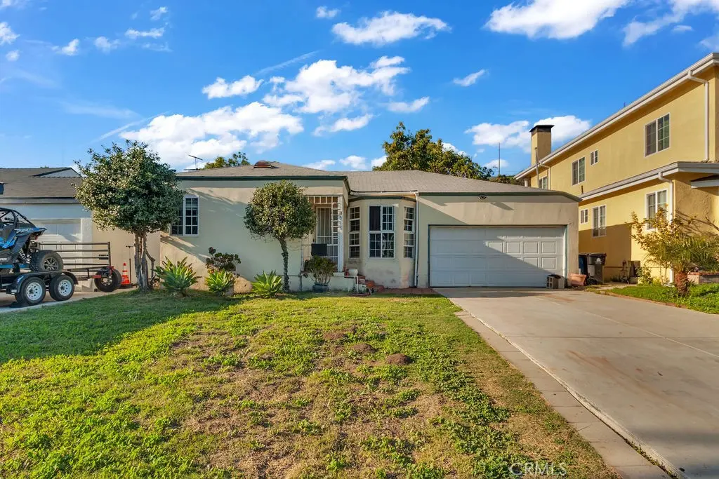 Single Family Residence for sale at 4317 Multnomah Street, Los Angeles, CA featuring 2 beds and 1 bath