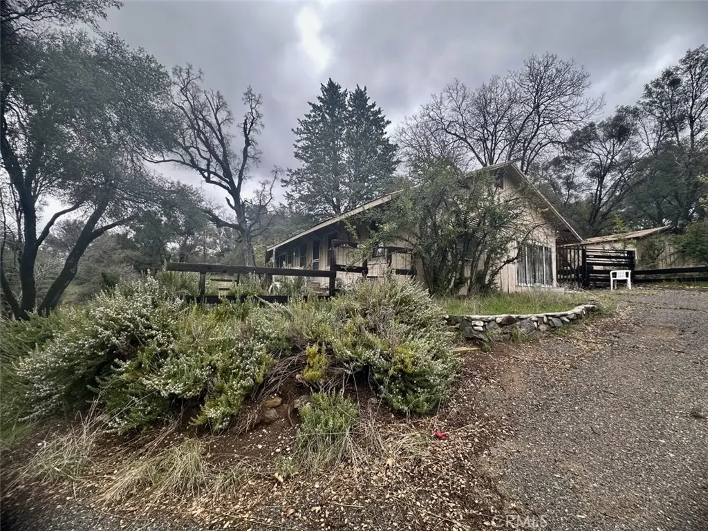 50330 Road 426, Oakhurst, CA — listing photo 1