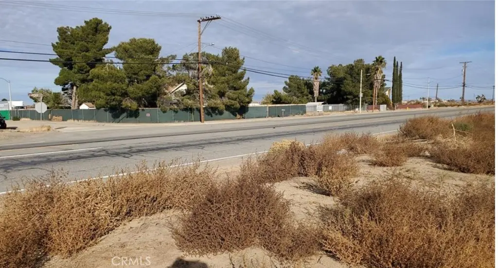 700 E Vac/Ave L/Vic 7th Ste, Lancaster, CA — listing photo 1